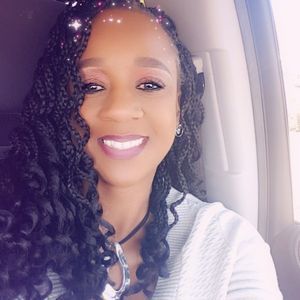 Meet your Posher, Sondra